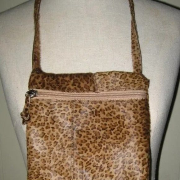 ❤️BOTTEGA VENETA Pony Fur Leopard Spotted Shoulder Bag Purse - Picture 2 of 7